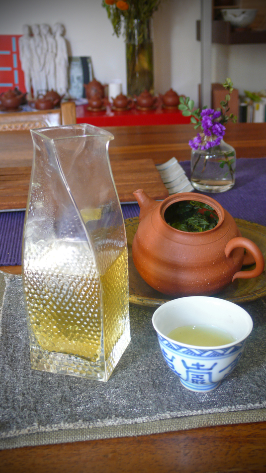 Roasted Sencha Kagoshima w Emu Hoya L1010033.jpg