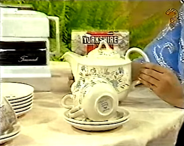 yorkshiretea1983-on321.jpg