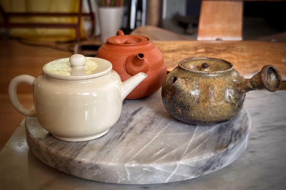 Clockwise: Kyoyaki Heian Porcelain, Emu Pear skin Shudei, Jozan IV Mayake clay could be Shigaraki Stoneware with feldspar chips