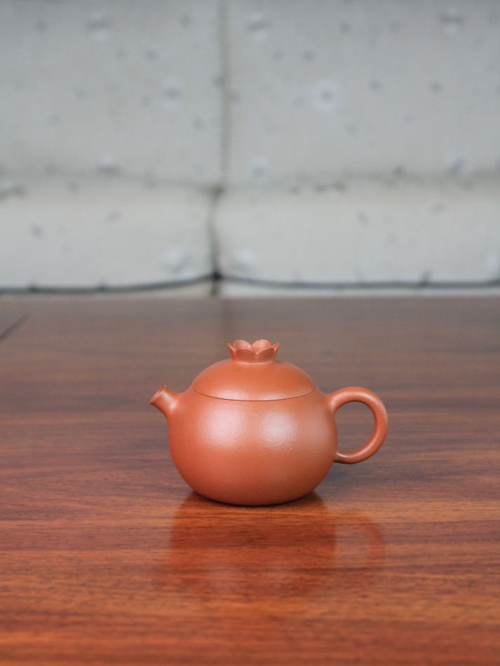 yi_shing_teapot_1215.JPG
