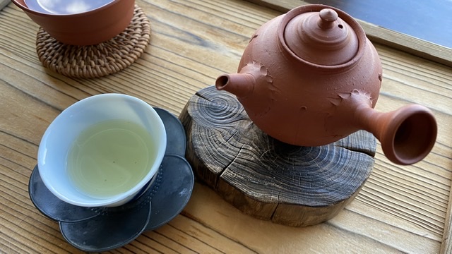 Small kyusu with gyokuro