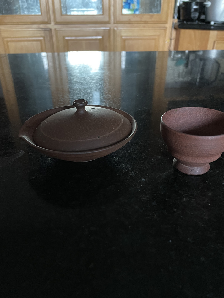 Yakashime shibordashi and gyokuro cup by Hokujo